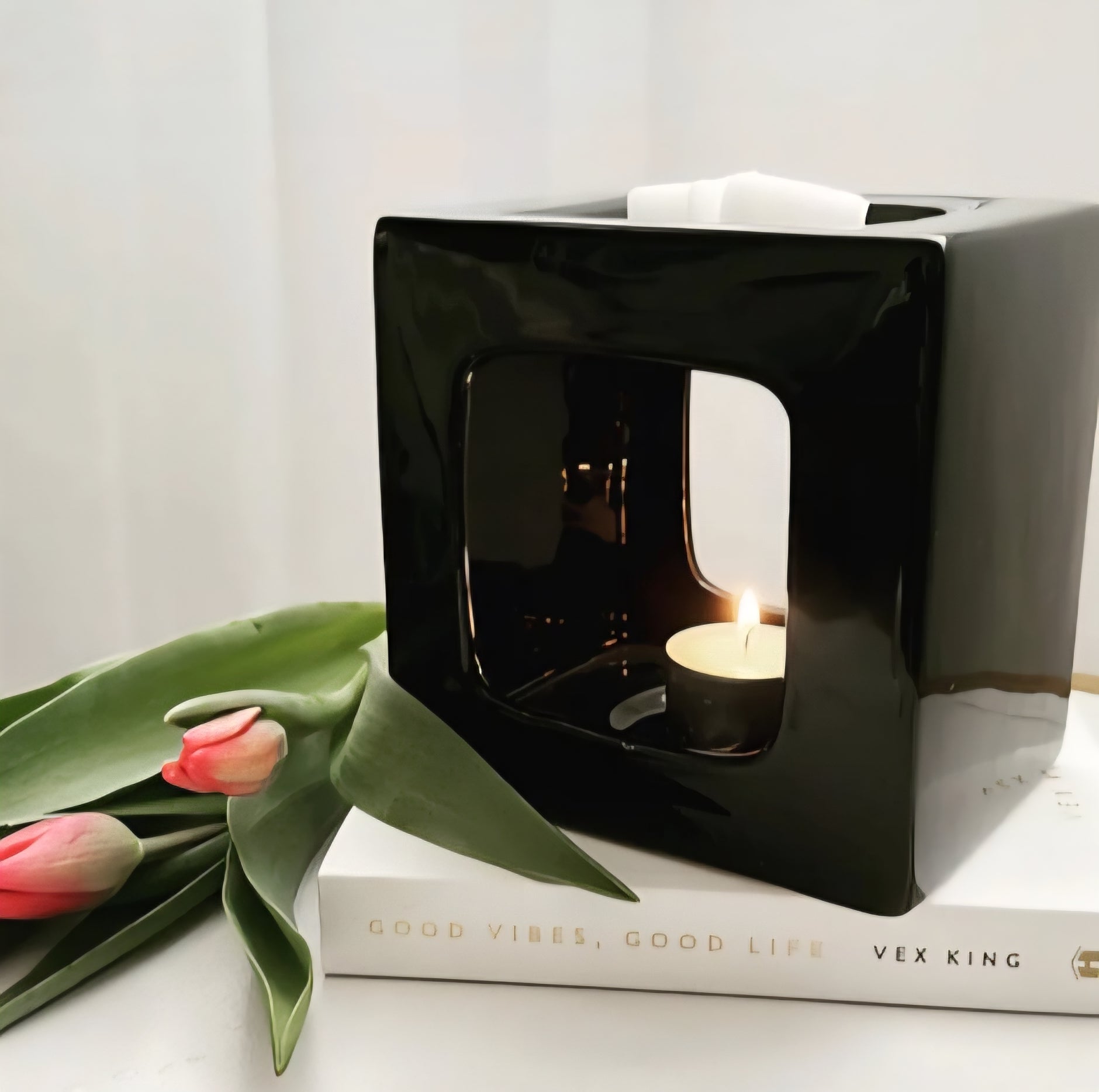 Black Wax Burner Talin