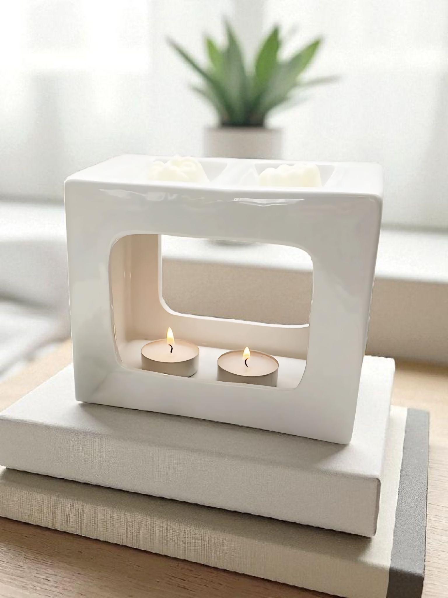 White Wax Burner Talin